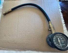 2-100at Accutire By Milton Accu-tire Vintage Tire Pressure Gauge With Protective Rubber Guard 2-100 Psi