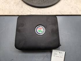 564.al1318 Alfa-romeo Stelvio Emergency Air Pump Kit Used Oem