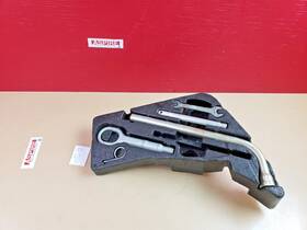 4l0012113c Audi 2007-2015 Q7 Emergency Spare Tool Kit Oem