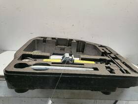 564.au1i12 Audi S5 2012 Jack 1494240