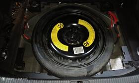566.au1m19 Audi A4 2019 Spare Wheel Carrier 761782