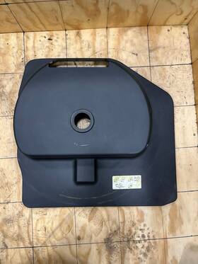 8to012116 Audi 2011 A4 Spare Tire Cover 8to 012 116 B