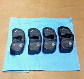 36236779490 Bmw 135i 328i 335i Genuine Factory Oem Tpms Tire Pressure Sensors Rdc 433mhz
