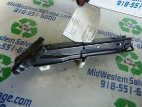 564.bm1500 Bmw X5 2000 Jack 8141559