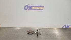 566.gm1k91 Chevrolet 91 Chevy Camaro Spare Wheel Rim Carrier