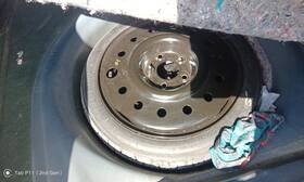 566.gm1s08 Chevrolet Impala 2008 Spare Wheel Carrier 736150