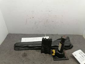564.gm8m03 Chevrolet Truck 1999-2006 Silverado Seirra 1500 Jack And Tools 1397464