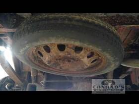 566.gm8404 Chevrolet Truck Astrovan 2004 Spare Wheel Carrier 1010090