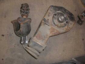 566.gm8c10 Chevrolet Truck Tahoe 2010 Spare Wheel Carrier 663170