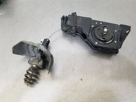 566.gm8m06 Chevrolet Truck 06 2006 Chevy Silverado Oem Spare Wheel And Tire Carrier Hoist