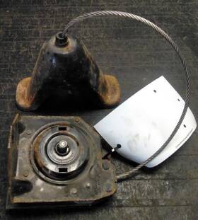566.gm8o11 Chevrolet Truck Spare Hoist Holder Chevy Silverado 3500 2011 Wheel Carrier 1574695