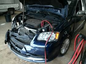 566.ch1416 Chrysler Town Coun 2016 Spare Wheel Carrier 104790844