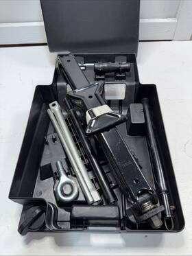 1365078080 Dodge 2014-2024 Ram Pro Master Jack And Tool Kit - Takeout Unit