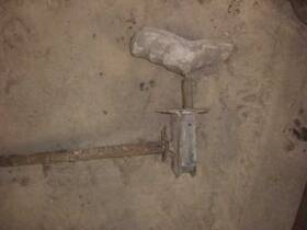 566.ch8805 Dodge Truck Ram3500 2005 Spare Wheel Carrier 662272