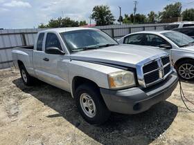 566.ch8b06 Dodge Truck Dakota 2006 Spare Wheel Carrier 104674094