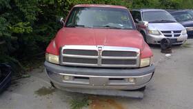 566.ch8m97 Dodge Truck Ram1500 1997 Spare Wheel Carrier 1278163