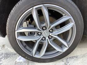 560-04823 Factory Oem Wheel 20x8 Opt Rq9 Fits 19-21 Xt4 4386822