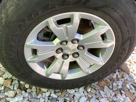 560-05965 Factory Oem Wheel 17x8 Aluminum 5 Spoke Blade Silver Opt Q5u Fits 20-21 Colorado 4295932