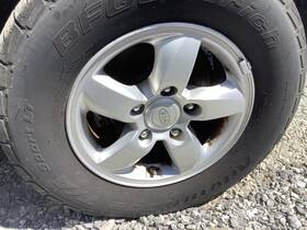 560-74587b Factory Oem Wheel 16x7 Alloy 5 Curved Spoke Fits 08-09 Sorento 4733189