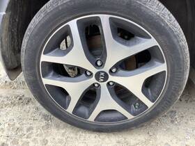 560-74750 Factory Oem Wheel 19x7-1/2 5 Y Spoke Alloy Fits 17-19 Sportage 4373599 560-74750 Factory Oem Wheel 19x7-1/2 5 Y Spoke Alloy Fits 17-19 Sportage 4373599