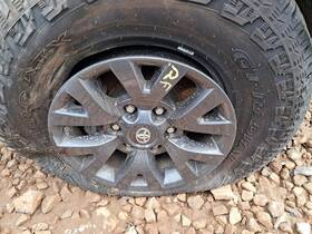 560-75190b Factory Oem Wheel 16x7 Alloy 6 V Spoke Dark Gray Fits 20-23 Tacoma 4804608