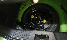 566.fd1c14 Ford Fiesta 2014 Spare Wheel Carrier 781435