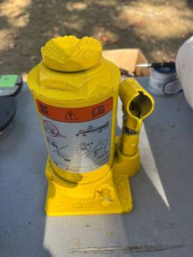 Dc34-17a078 Ford Dc34-17a078--ad Superduty 4 Ton Bottle Jack - Oem Yellow Ad