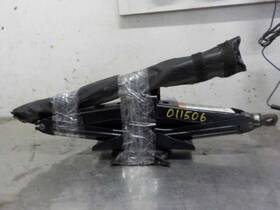 564.fd8404 Ford Truck Explorer 2004 Jack 254411