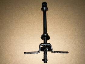 3933819 Gm General Motors Chevrolet Genuine Oem Corvette Spare Tire Tub Carrier Lock Bolt 78 79 80 81 82