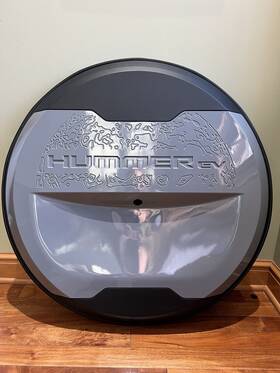 84973173 Gmc Hummer Ev Suv Hard Spare Tire Cover Gm Oem Meteorite Grey Metallic