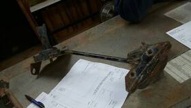 566.gm9f07 Gmc Truck Envoy 2007 Spare Wheel Carrier 179246