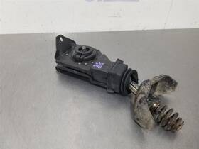 566.gm9m05 Gmc Truck 05 2005 Sierra 1500 Spare Wheel And Tire Carrier Hoist