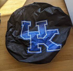 8kentucky Holland Bar Stool Co. 071235922061 Hbc 27 X Wildcats Uk Tire Wheel Cover Black