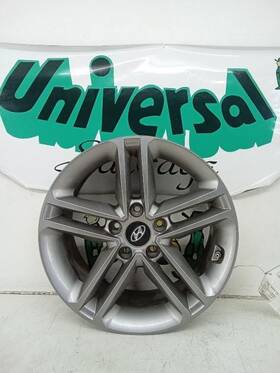 560-70907a Hyundai 2017-2018 Santa Fe 17x7 5 Double Spoke Alloy Wheel