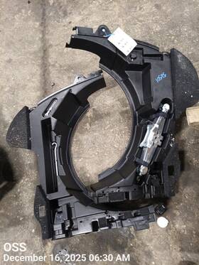 564.in1817 Infiniti Jack Oem 2017 Qx70