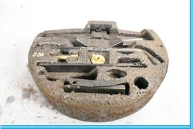 Mja6374ab Jaguar 97-06 Xk8 X100 Emergency Spare Tire Foam Holder With Tool Kit Oem