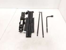 52005180aa Jeep Jk Wrangler Oem Rear Spare Tire Jack With Tools Assembly 2007-2017 98834