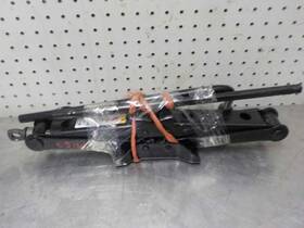 564.am8208 Jeep Liberty 2008 Jack 284357