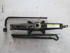 564.am8304 Jeep Liberty 2004 Jack 336365