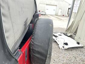 566.am8105 Jeep Tj 2005 Spare Wheel Carrier 3588213