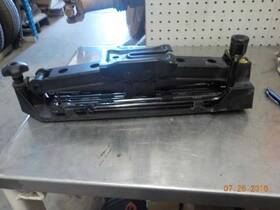 564.ch9311 Jeep/plymouth Truck Nitro 2011 Jack 286439