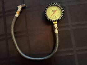 Joe32307 Joes Racing Products 32307 Analog Tire Pressure Gauge 0-60 Psi Glow In The Dark