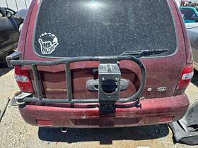 0k08156930c Kia Sportage 1997-2002 - Spare Tire Carrier 5th Wheel Mount Used