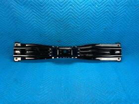 51281-60110 Lexus Toyota Land Cruiser Lx470 Spare Wheel Carrier Crossmember 1998 1999 2000 Oem 51281-60110 Lexus Toyota Land Cruiser Lx470 Spare Wheel Carrier Crossmember 1998 1999 2000 Oem