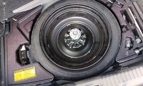 566.le1j14 Lexus Is250 2014 Spare Wheel Carrier 734879