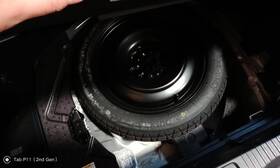 566.le1k16 Lexus Gs350 2016 Spare Wheel Carrier 665673
