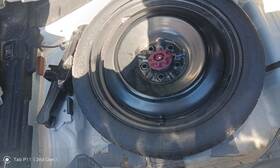 566.le1u15 Lexus Rc350 2015 Spare Wheel Carrier 752036