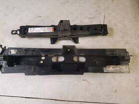 5l1z-17080-b Lincoln 03 04 05 06 Navigator Ford Expedition Spare Tire Tool Jack With Insert