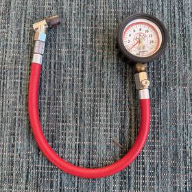 52-52034 Longacre Tire Pressure Gauge 52034 Basic 2 Inch 0-15 Psi Gid