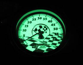 La52001 Longacre Analog Tire Pressure Magnum 3.5 Inch Gauge And Case 0-60psi Glow-in-the-dark